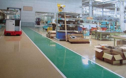 应该如何预防城关环氧地坪出现发白的现象