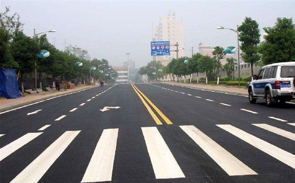 城关标线涂料在城关环氧地坪项目中的选择与应用